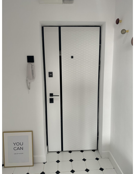 Milano Black ( soft touch negru / alb mat)